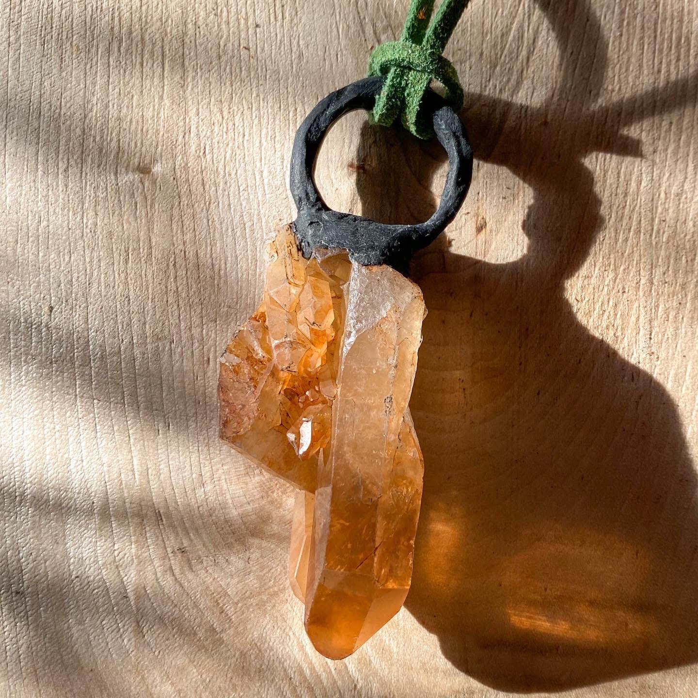 TANGERINE QUARTZ | Creativity, Sensuality, Vitality